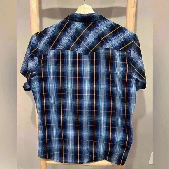 Rock & Republic size large button down blue plaid short sleeve - Picture 2 of 7